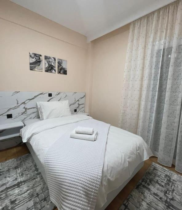 The Modern Apartment Tesalonika Bagian luar foto