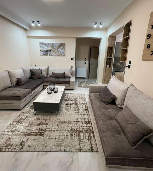The Modern Apartment Tesalonika Bagian luar foto